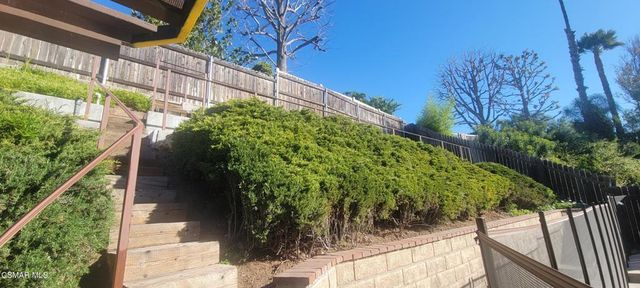 611 Calle Del Sur, Thousand Oaks, CA 91360