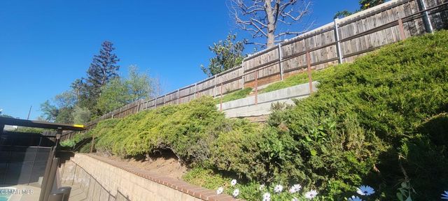 611 Calle Del Sur, Thousand Oaks, CA 91360