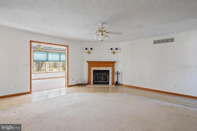 3 NICHOLE DR, Milton, DE 19968