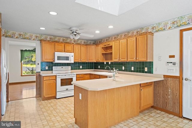 3 NICHOLE DR, Milton, DE 19968