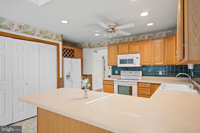 3 NICHOLE DR, Milton, DE 19968