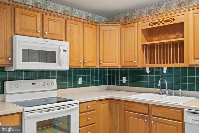 3 NICHOLE DR, Milton, DE 19968