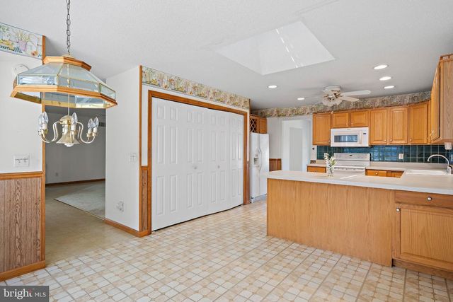 3 NICHOLE DR, Milton, DE 19968