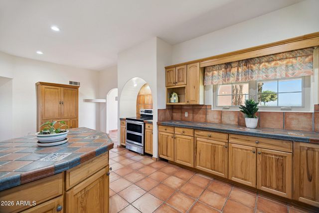 7496 S LINDA LOU Road, Eloy, AZ 85131