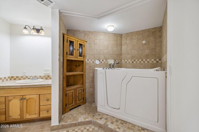 7496 S LINDA LOU Road, Eloy, AZ 85131