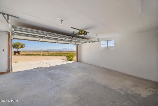 7496 S LINDA LOU Road, Eloy, AZ 85131