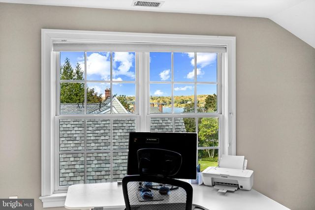 219 WARDOUR DR, Annapolis, MD 21401