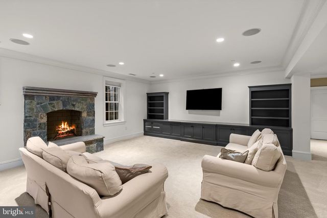 219 WARDOUR DR, Annapolis, MD 21401