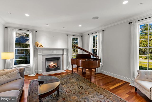 219 WARDOUR DR, Annapolis, MD 21401