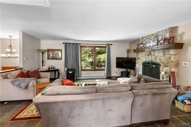 4456 Francis Rd, Fenner, NY 13035