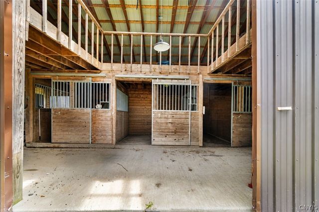 4456 Francis Rd, Fenner, NY 13035