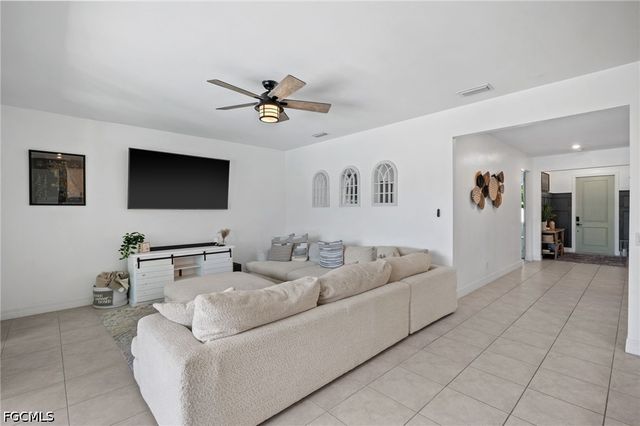 43763 Longleaf LN, Punta Gorda, FL 33982