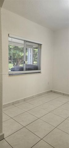 16441 NW 89th Ct, Miami Lakes, FL 33018