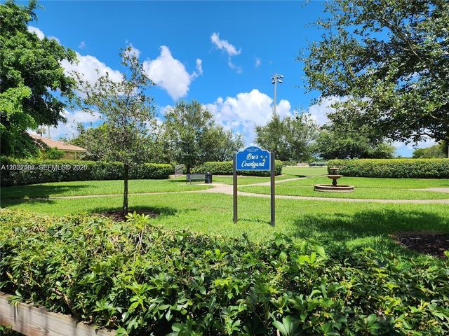 16441 NW 89th Ct, Miami Lakes, FL 33018