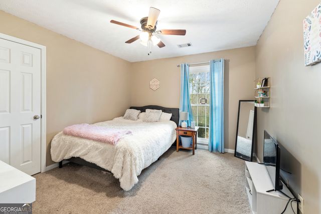 113 Colonial Court 100, Lagrange, GA 30240