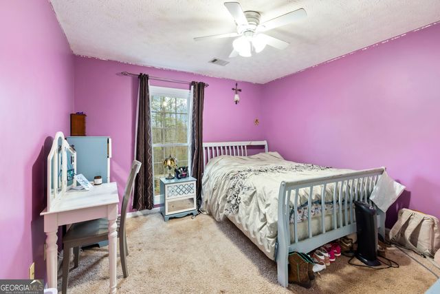 113 Colonial Court 100, Lagrange, GA 30240