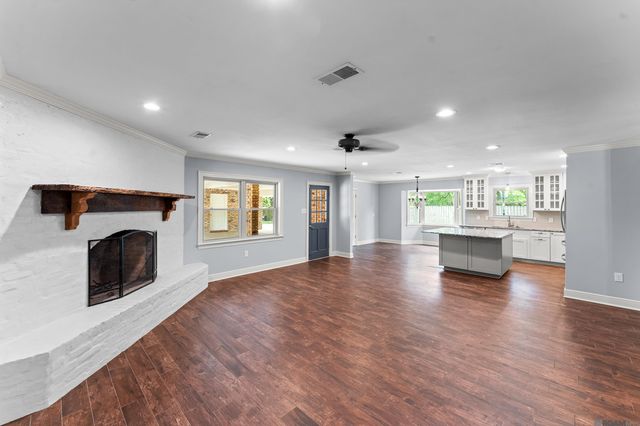 12804 Pecos Ave, Central, LA 70739