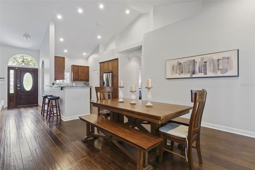 Image 11 of property listing at 715 MAGNOLIA STREET, Windermere, FL 34786