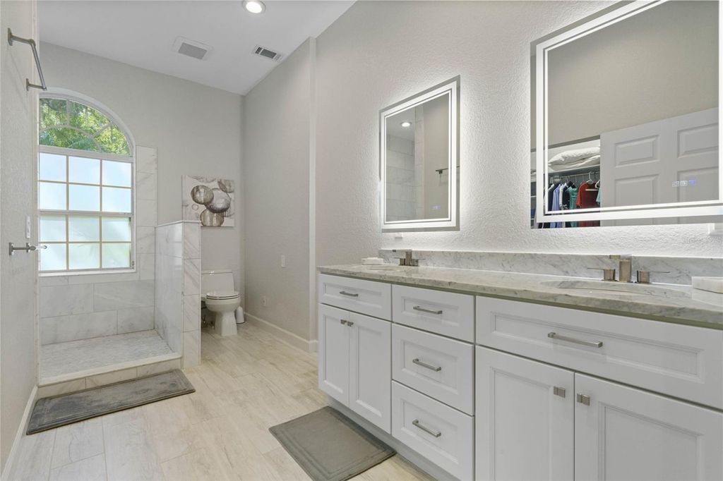 Image 27 of property listing at 715 MAGNOLIA STREET, Windermere, FL 34786