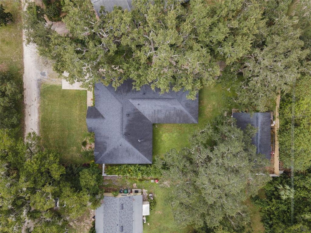 Image 43 of property listing at 715 MAGNOLIA STREET, Windermere, FL 34786