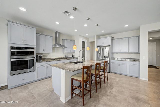 2522 E NOVAK Way, Phoenix, AZ 85042