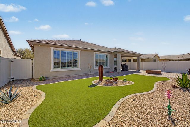 2522 E NOVAK Way, Phoenix, AZ 85042