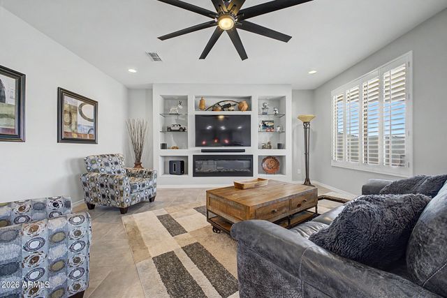 2522 E NOVAK Way, Phoenix, AZ 85042