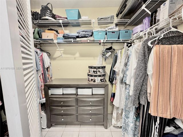 7005 NW 94th Ave, Tamarac, FL 33321