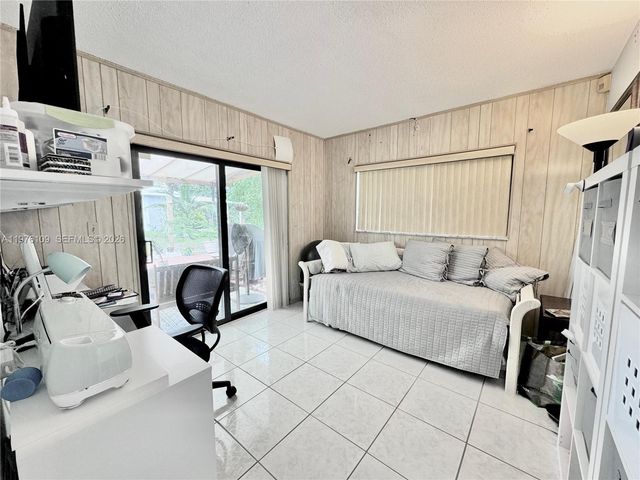 7005 NW 94th Ave, Tamarac, FL 33321