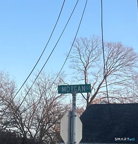 25 Morgan Court, Groton, CT 06340