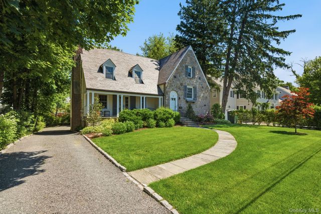 69 Tunstall Road, Scarsdale, NY 10583