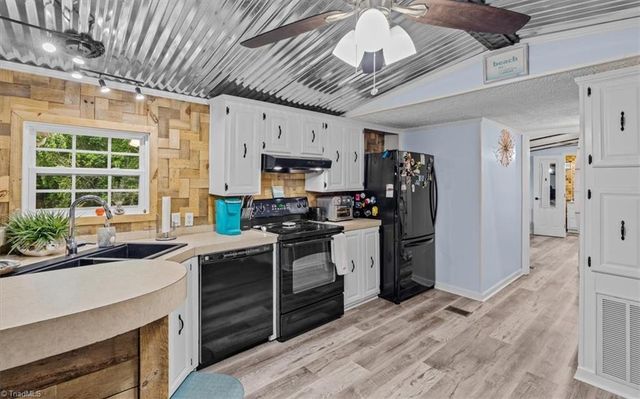 210 Blair Drive, Reidsville, NC 27320