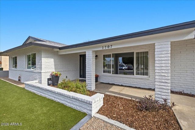 1707 E JULIE Drive, Tempe, AZ 85283