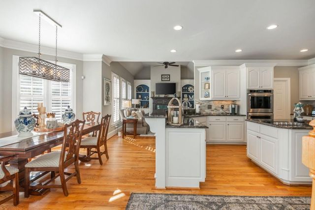 215 Radlett Lane, Alpharetta, GA 30022