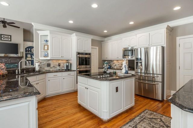 215 Radlett Lane, Alpharetta, GA 30022