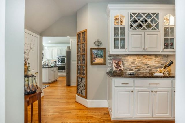 215 Radlett Lane, Alpharetta, GA 30022