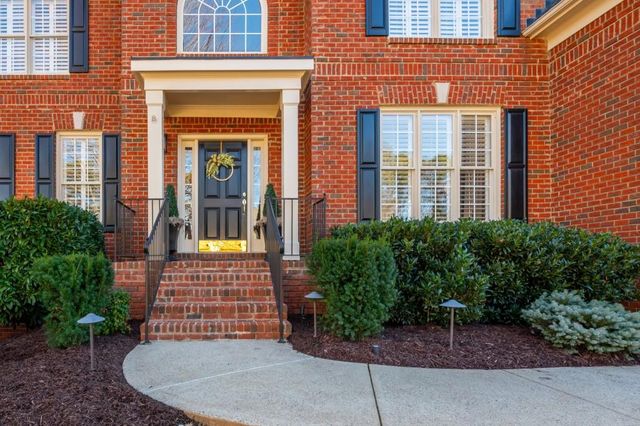 215 Radlett Lane, Alpharetta, GA 30022