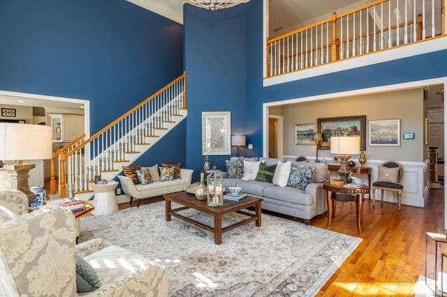 215 Radlett Lane, Alpharetta, GA 30022