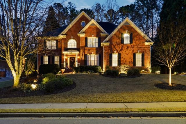 215 Radlett Lane, Alpharetta, GA 30022