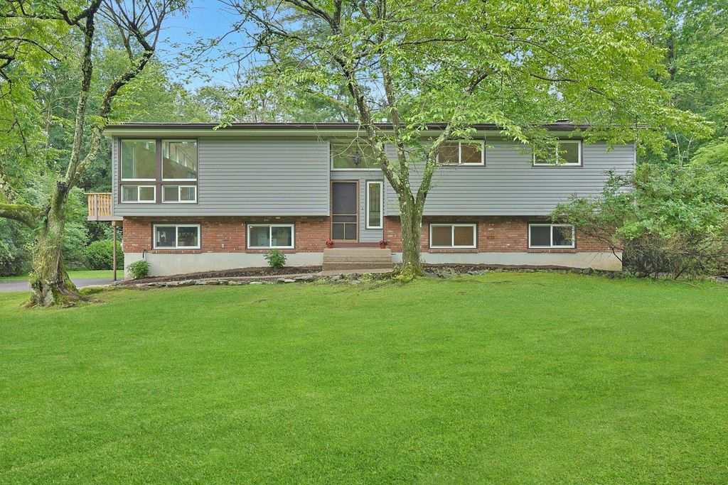 3 Dore Court, New City, NY 10956