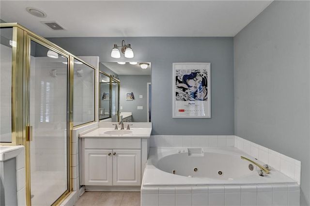 160 Neel Reid Drive, Roswell, GA 30075