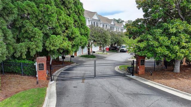 160 Neel Reid Drive, Roswell, GA 30075