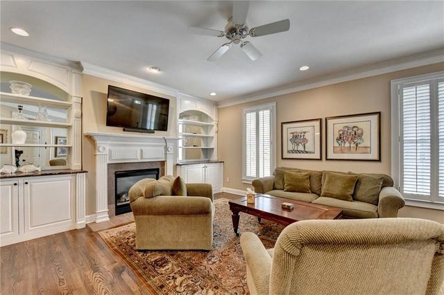 160 Neel Reid Drive, Roswell, GA 30075