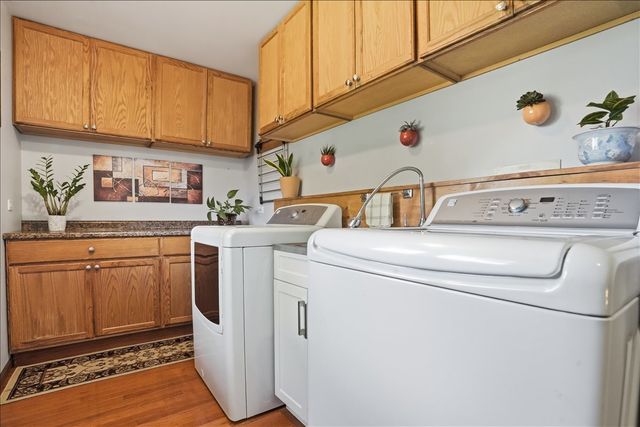 300 Old Mill Lane, Hampshire, IL 60140