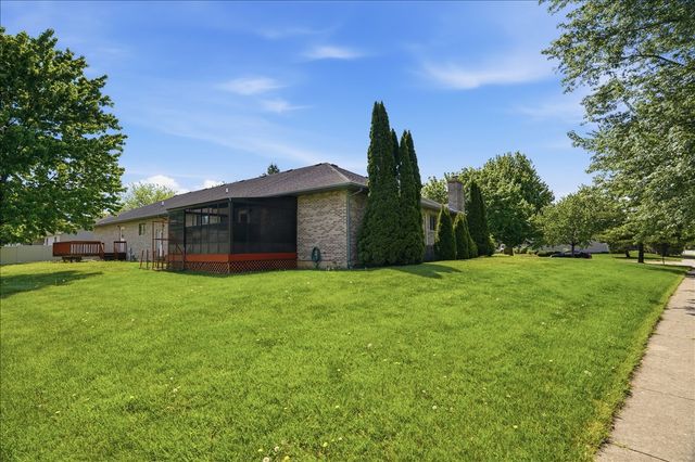 300 Old Mill Lane, Hampshire, IL 60140