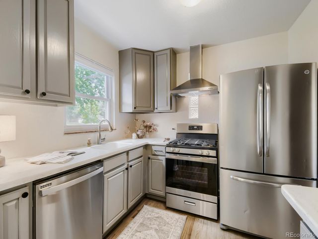 2431 Oneida Street, Denver, CO 80207