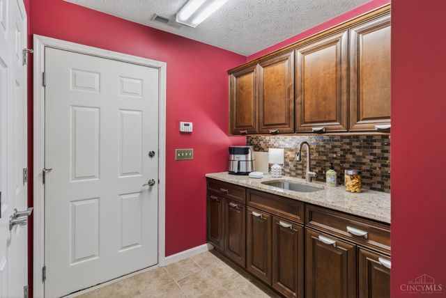 3 Allison Court, Williamsburg Twp, OH 45176
