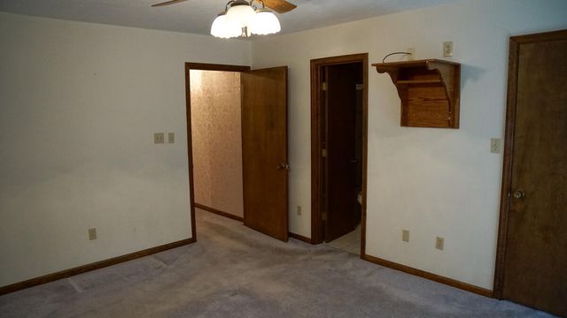 1014 Hunters Run, Somerset, KY 42501