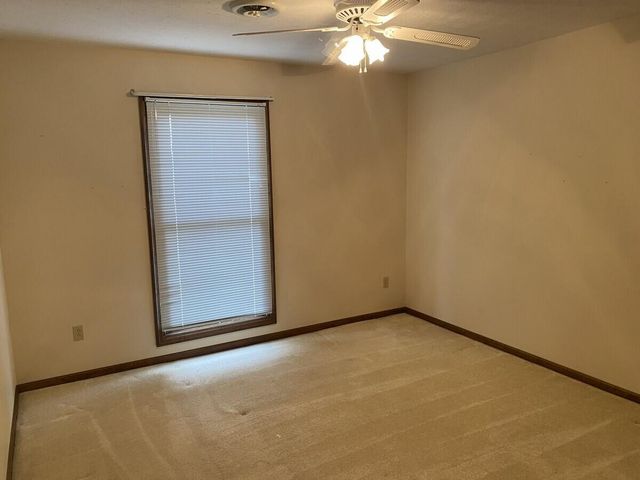 1014 Hunters Run, Somerset, KY 42501