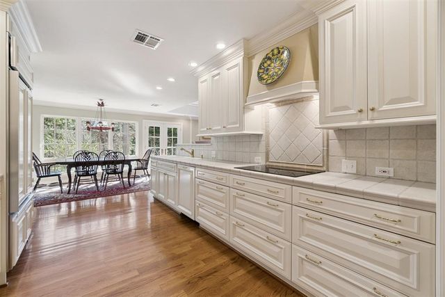 3004 Cactus Drive, Edmond, OK 73013